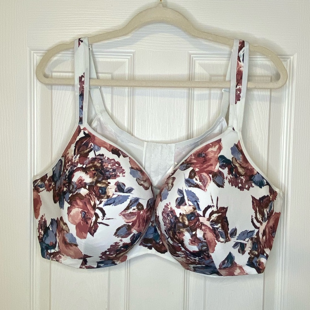 Lane Bryant lightly lined balconette, back smoother bra, size 50DD
